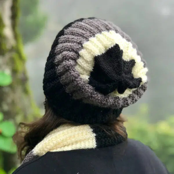 Hand-knitted B/W Woollen (Set-of-3) Hand-knitted B/W Woollen (Set-of-3)