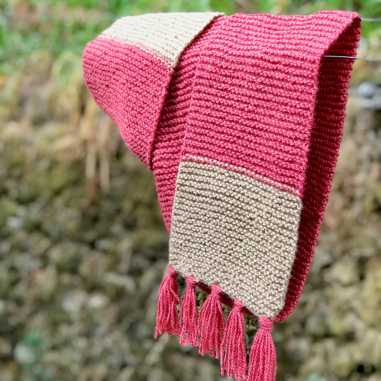 Hand Knitted Muffler (B/P) Hand Knitted Muffler (B/P)