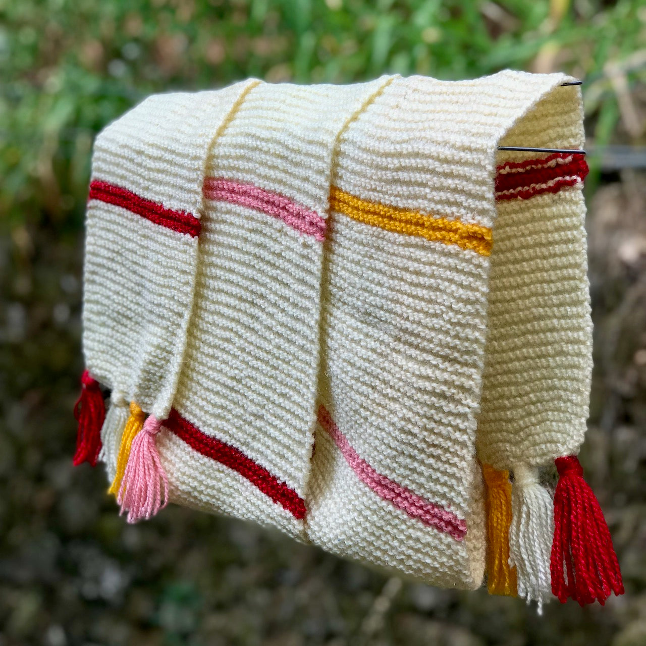 Hand Knitted Muffler (R/P/Y_S) Hand Knitted Muffler (R/P/Y_S)