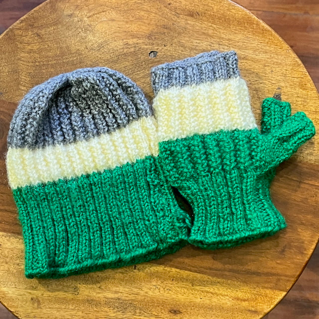 Winter Cap &; Gloves (Tri-Color)